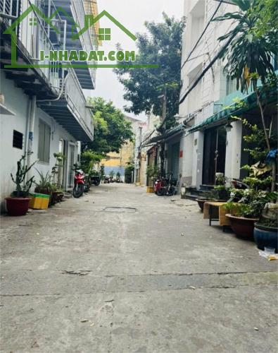 Bán nhà HXH 6M, Thoại Ngọc Hầu sát Âu Cơ, Tân Phú, 80m2. chỉ nhỉnh 6 tỷ - 4