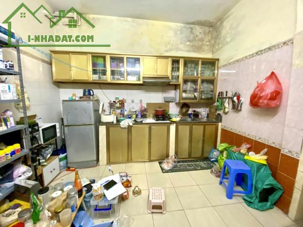 Bán đất tặng nhà 3 tầng Nguyễn Ngọc Nại,CHDV, dt 67m 4.8m mặt, Giá 12.8 tỷ. 0796193699 - 4