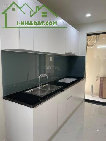 Bán Shophouse 2 Tầng 151m2 Green River Q8, đã có SHR sở hữu lâu dài,sẵn HĐ thuê. Hotline - 3