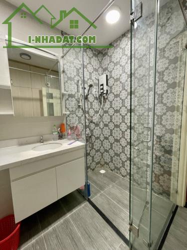 Hiếm ! Nhà 5 Tầng Tô Hiến Thành,84m2, 7PN,sân thượng.Sổ vuông.Đã Hoàn Công. - 1