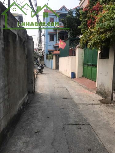 HÀNG HOT VIỆT HÙNG, NGÕ THÔNG Ô TÔ, 30M RA HỒ ĐIỀU HOÀ THÔNG THOÁNG
