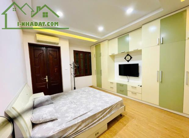 HÓT NGUYỄN CHÍ THANH 63M2 5 TẦNG MẶT TIỀN 4.5M NHỈNH 16 TỶ - 2