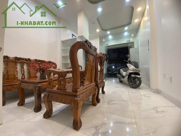 BÁN NHÀ MẶT TIỀN HT 45 QUẬN 12, 63M 4PN 5,5 TY - 3