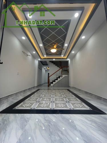 NHÀ MỚI ĐÓN TẾT, TT QUẬN 1, 50M2 4PN, HẺM THÔNG DÂN TRÍ - CHỈ 8.X TỶ - 4