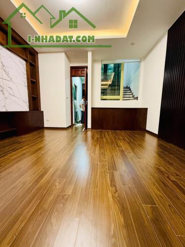 TRUNG TÂM THANH XUÂN – 60M2x5T - GARA Ô TÔ - THANG MÁY - VĂN PHÒNG – GIÁ 19.8 TỶ - 3