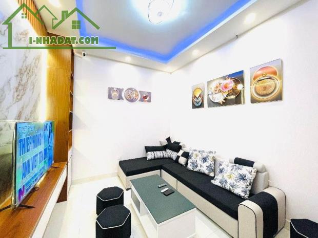 CỰC GẤP-BÁN NHÀ NGỌC THỤY-LONG BIÊN Ô TÔ QUA NHÀ NGÕ RỘNG THOÁNG 46M 8 TỶ 6