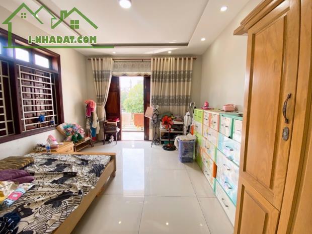 BIỆT THỰ MT ĐƯỜNG 61, DT 338m², NGANG 10M, KINH DOANH ĐỈNH - PHƯỚC LONG B, Q9 - 3