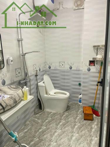 Bán nhà đường Thanh Bình Mỗ Lao Quận Hà Đông dt 53m2, mt 4.3m, giá 7.5 tỷ - 2