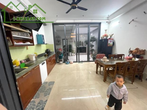 Bán Nhà Đại linh Nam Từ liêm Hà Nội 57m 5 tầng Mặt tiền 7m 8 tỷ - 2