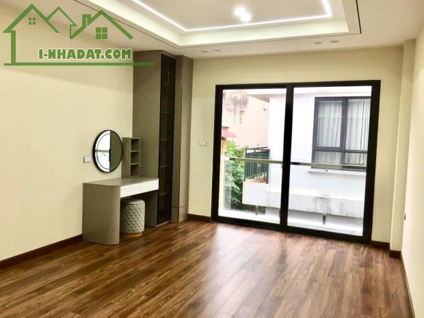 SIÊU PHẨM NGỌC LÂM 35M2 x 7T THANG MÁY GARA OTO NGÕ THÔNG KINH DOANH 13,5TỶ