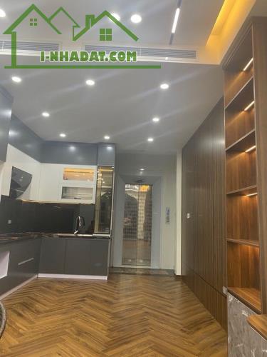BÁN NHÀ GẤP NGỌC THỤY-LONG BIÊN 6 TẦNG THANG MÁY GẦN Ô TÔ 35M 8,9 TỶ - 2
