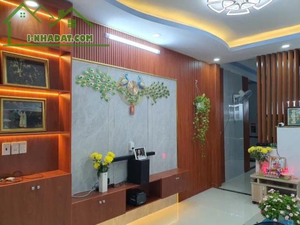 MẶT TIỀN Đ.10M P5 Q8 - BAO ĐẦU TƯ - HÀNG HIẾM - 62M2 - CHỈ 7 TỶ NHỈNH - 3