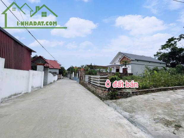 Đất Cộng Hòa, Phù Linh Lô góc 74m2, MT5m hai ô tô tránh giá hơn tỷ