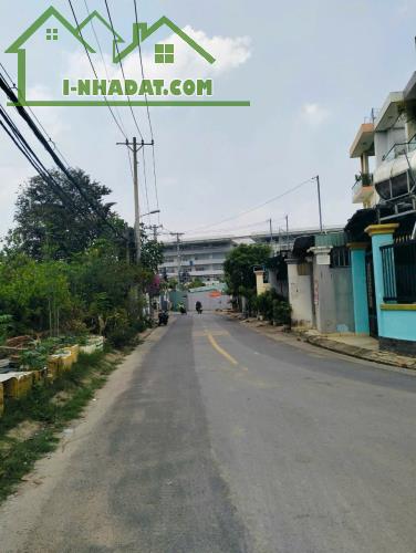 Nhà mặt tiền đường Võ Văn hát DT 100m, giá đầu tư