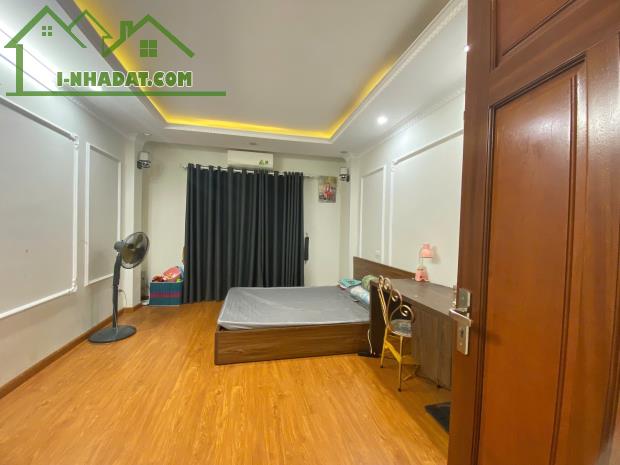 BÁN NHÀ ĐÌNH THÔN - VỪA Ở VỪA SINH LỜI .Dt43m² ×4 tầng. MT 5,3m. Giá 8 tỷ. Lh 0876196866, - 2