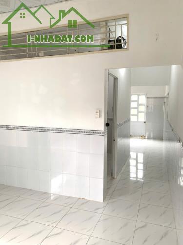 cho thuê nhà hẻm cây vú sữa hưng phú 70m2 rộng thoáng giá 2.8tr/tháng - 2