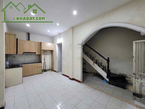 ✳️Nhỉnh 3 tỷ Bán Nhà  Đình Đại 20M2 3T MT 4 M, Chỉ 3.9 Tỷ xem ngay là ưng nhà mặt ngõ✳️ - 2