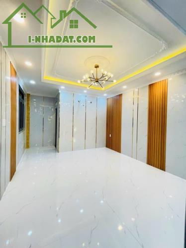 🏠Bán Nhà Hiệp Bình, 5 Tầng, 123m2, sát Mặt tiền, Xe hơi ngủ trong nhà, Tặng nội thất - 1