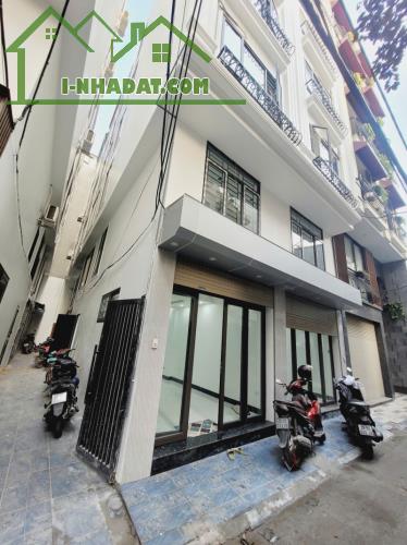 Bán nhà Ngọc Lâm,Long Biên 6 tầng,35m,ngõ thông,oto vào nhà nhỉnh 8 tỷ