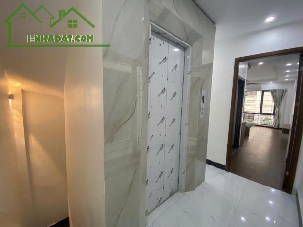 Bán nhà Ngọc Lâm,Long Biên 6 tầng,35m,ngõ thông,oto vào nhà nhỉnh 8 tỷ - 2