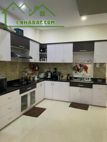 Bán nhà Đường Nguyễn Đình Chính P.15 Phú Nhuận 4 tầng giá 9.6 tỷ - 1