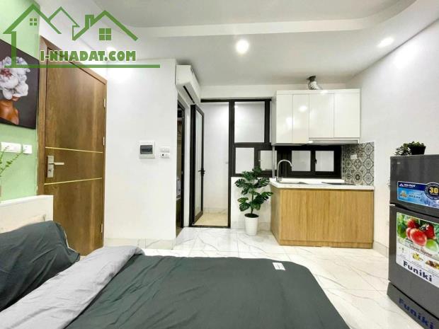 GÀ ĐẺ TRỨNG VÀNG- NGUYỄN TRÃI- CCMN 6 TẦNG TM- 20PKK DT~100tr, 60m2 6tầng 5.2mt giá15.1tỷ - 4