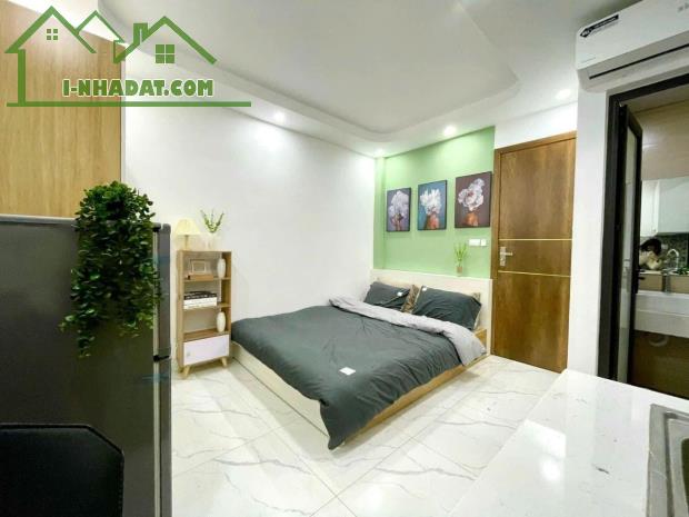 GÀ ĐẺ TRỨNG VÀNG- NGUYỄN TRÃI- CCMN 6 TẦNG TM- 20PKK DT~100tr, 60m2 6tầng 5.2mt giá15.1tỷ