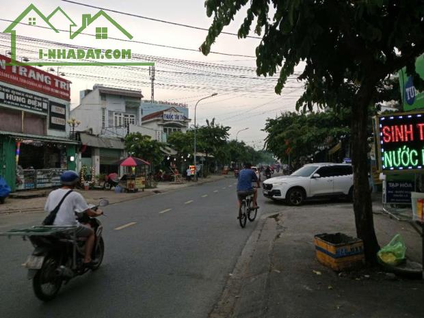 Nhà mặt phố ngay sát thị trấn Hóc Môn, diện tích gần 4000m2 giảm còn 50 + x tỷ - 1