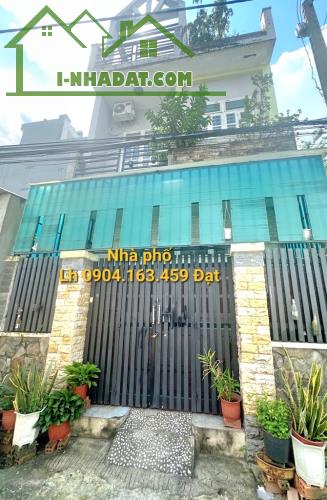 Bán gấp nhà 3 tầng 70 m2, hẻm ôtô thông, Thới An Quận 12, chỉ 4.6 tỷ