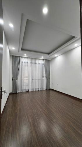 Hiếm! Bán Gấp Nhà Phố Ái Mộ, Hồng Tiến, Bồ Đề, 31m2, 5 Tầng, Phân Lô, Ô Tô, 6 Tỷ Hơn - 3