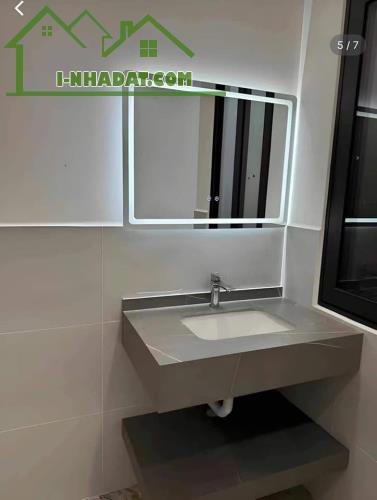 Nhà SHR Gần Chợ Bình Chánh (100m2) 1 Trệt 1 Lầu Giá 1Tỷ50Triệu LH: 0939218247 - 4