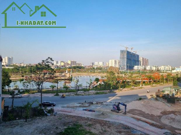 HIẾM TRONG TẦM GIÁ - PHÂN LÔ - VIEW HỒ - NHÀ MỚI FULL NỘI THẤT - BÁN NHÀ NGỌC THỤY - 30MX