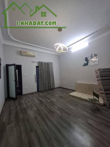 SIÊU HIẾM - NGÕ TRƯỚC Ô TÔ THÔNG -  KINH DOANH -DÂN TỰ XÂY - BÁN NHÀ NGỌC THỤY -  43MX 5 T - 3