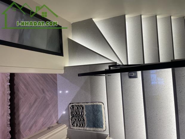 BÁN NHÀ PHỐ LÒ ĐÚC, HOÀN KIẾM, 20M RA MẶT PHỐ, TẶNG TOÀN BỘ NỘI THẤT, 50M2 x 5T GIÁ 14,2TỶ - 3