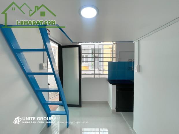 Cho thuê phòng duplex mới 23m3 cửa sổ thoáng ngay Chu Văn An Bình Thạnh gần VLU2