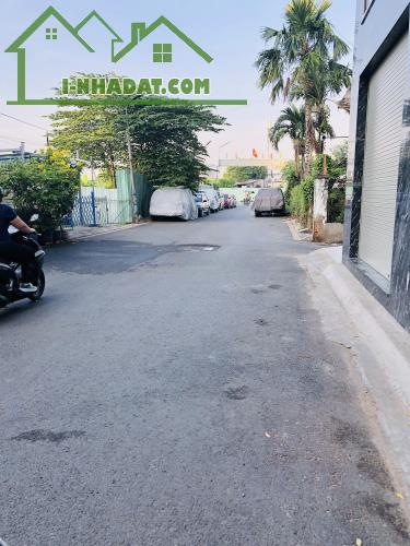 Bán Nhà Quận 7_P.Tân Hưng_56M2 +4Tầng_4PN_HXH,Hoàn Công Đủ,Sát MT,MỚI Ở NGAY,Chỉ 9.5 Tỷ. - 4