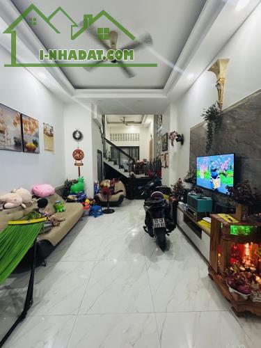 Bán Nhà Quận 7_P.Tân Hưng_56M2 +4Tầng_4PN_HXH,Hoàn Công Đủ,Sát MT,MỚI Ở NGAY,Chỉ 9.5 Tỷ. - 3