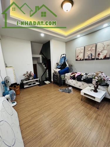 Bán Nhà Quận 7_P.Tân Hưng_56M2 +4Tầng_4PN_HXH,Hoàn Công Đủ,Sát MT,MỚI Ở NGAY,Chỉ 9.5 Tỷ. - 1