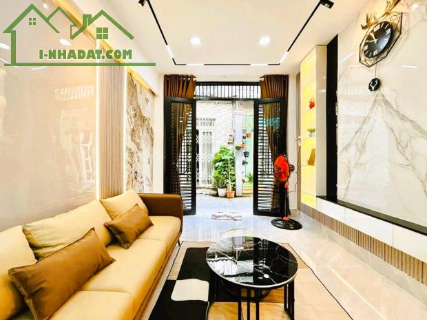 SIÊU PHẨM 2 TẦNG - DTSD 72 M2 - NỘI THẤT XỊN SÒ - KỀ BÊN VINCOM QUANG TRUNG - GÒ VẤP. - 2