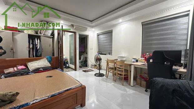 NHÀ MỚI Ô TÔ NGỦ TRONG NHÀ,Ô GÓC 40M2,6 TẦNG,M4 44.5M,8.1 TỶ. - 2