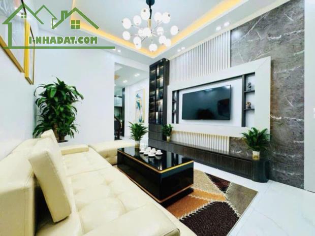 BÁN NHÀ PHỐ HOÀNG VĂN THÁI, 33M2, NHÀ ĐẸP, THOÁNG SÁNG, 4 TẦNG, 7,45TỶ