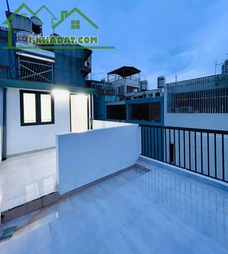 Bán nhà 4 lầu 48,9m2 có ST ở Chiến Thắng, Phường 9, Phú Nhuận. Tặng nội thất. Giá 3tỷ250 - 5