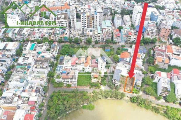 HÀNG HIẾM: Lô BT View sông Q7 Sát PMH, DT Đẹp 8m*20m,GPXD Hầm, 3 Tầng, Giá chỉ 100tr/m2