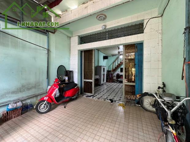 MẶT TIỀN TRUNG MỸ TÂY 1 - 4 X 26 _ 2TẦNG _103M²  KHU SẦM UẤT chỉ 5.xx tỷ