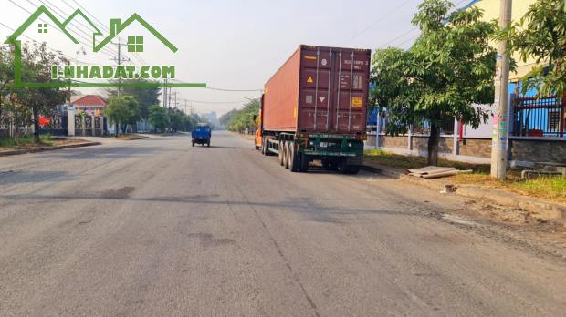 cho thuê kho xưởng 5.000m2 giá 300tr/ tháng ở Đức Hòa, Long An .0974480757 - 2