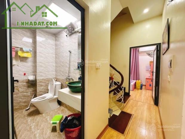Siêu đẹp nhà Kim Giang - ô tô - kinh doanh - ngõ thông - 40m2 giá 6 tỷ - 4
