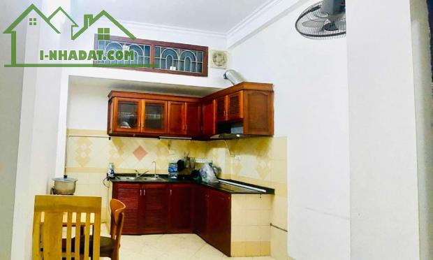 NHÀ PHÂN LÔ BÀ TRIỆU - Hà ĐÔNG - Ô TÔ TẢI ĐỖ CỬA - SỔ ĐẸP BAY NHANH - DT33M×4T - 1