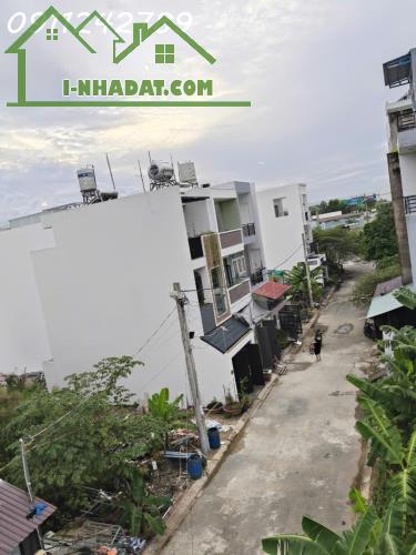 Lô đất rẻ nhất Samsung Village, Bưng Ông Thoàn, Phú Hữu, DT 51,6m2 giá 3,15 tỷ - LH - 2