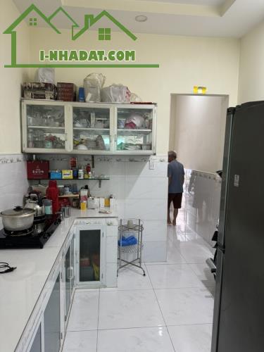 BÁN NHÀ DƯỚI 4 TỶ QUẬN 7. HẺM 88 NGUYỄN VĂN QUỲ, PHÚ THUẬN - 3