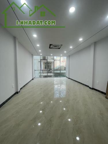 ÁN TÒA NHÀ VP Ở PHỐ NGUYỄN THỊ ĐỊNH - C.GIẤY 70M2*6T*5M, ĐẸP, HIỆN ĐẠI. KD ĐỈNH CAO, 30TỶ - 1